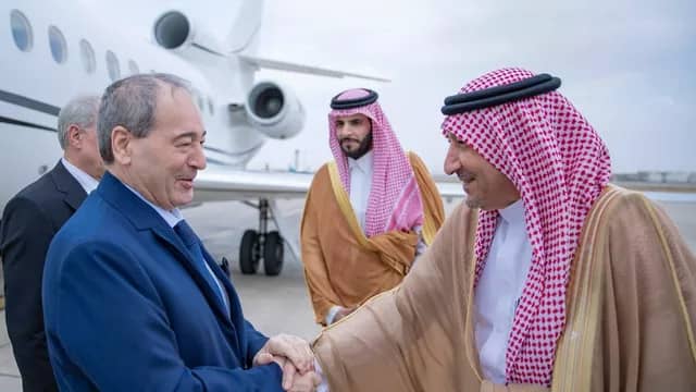 الموقع